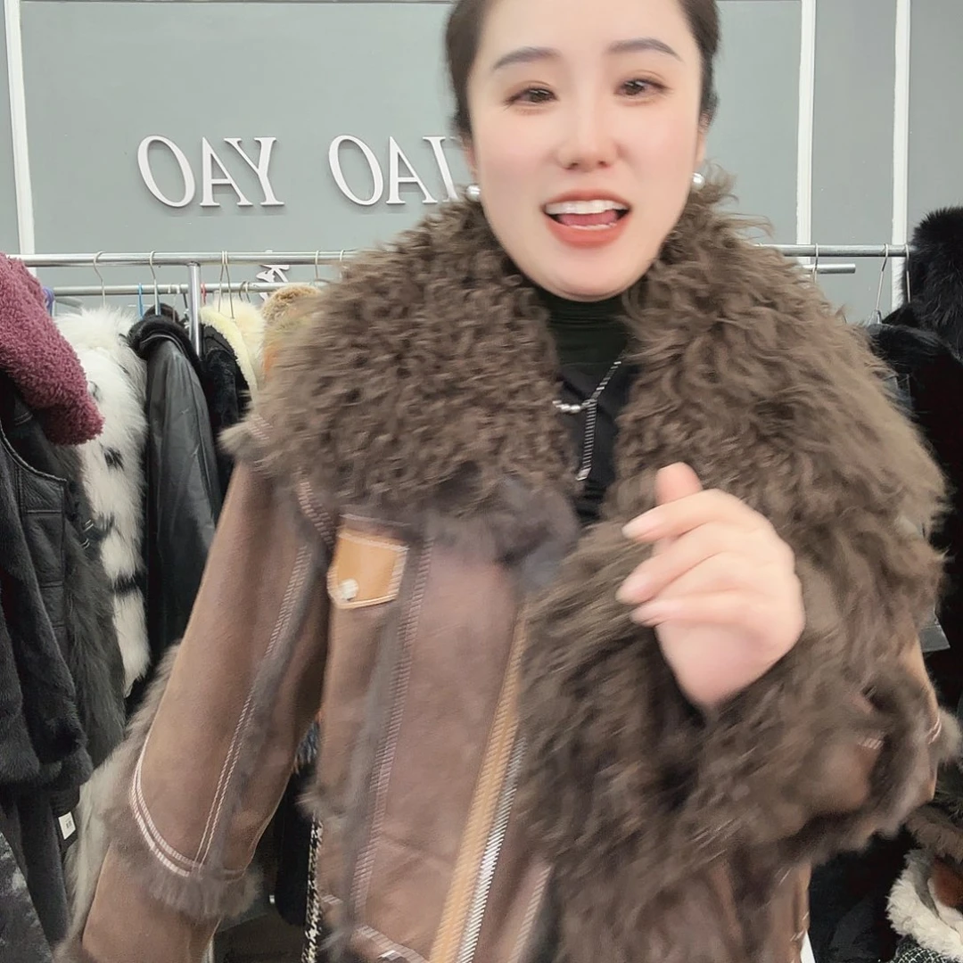 姚小妖家高端皮草