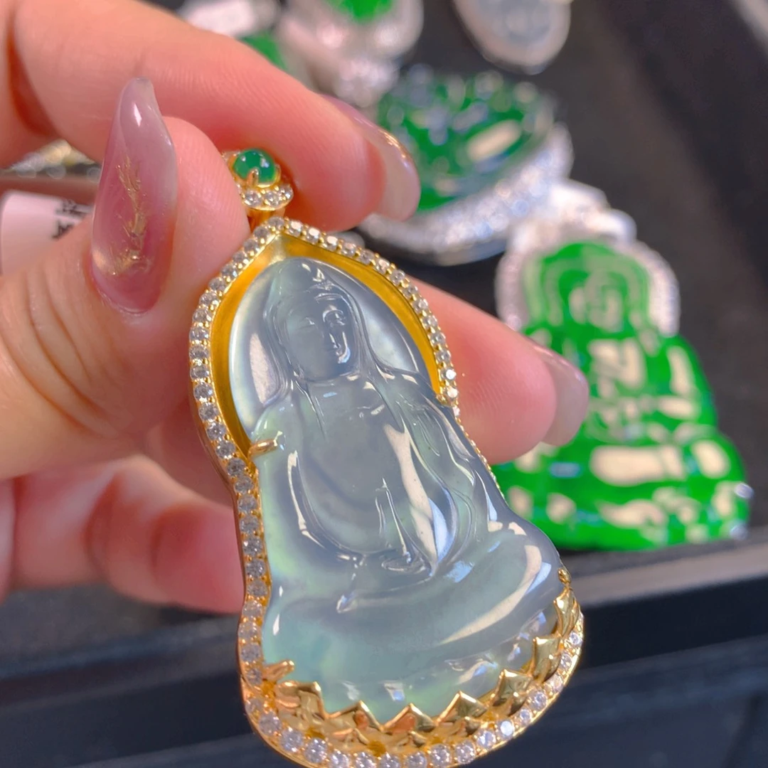 翡翠颈饰银S925镶嵌翡翠