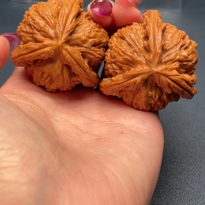 佛***陀吊坠文玩核桃白狮子