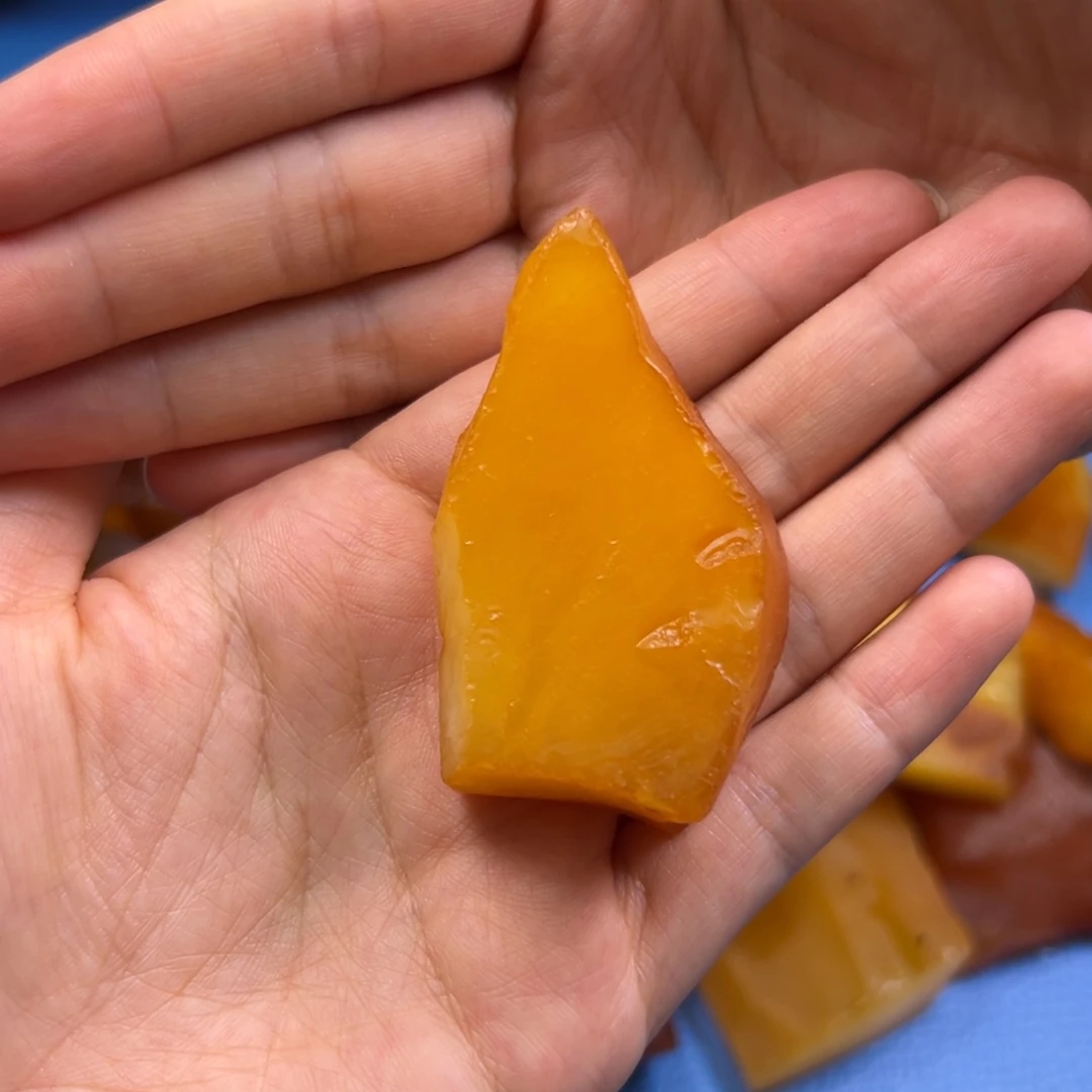 德***漆未镶嵌定制琥珀琥珀蜜蜡