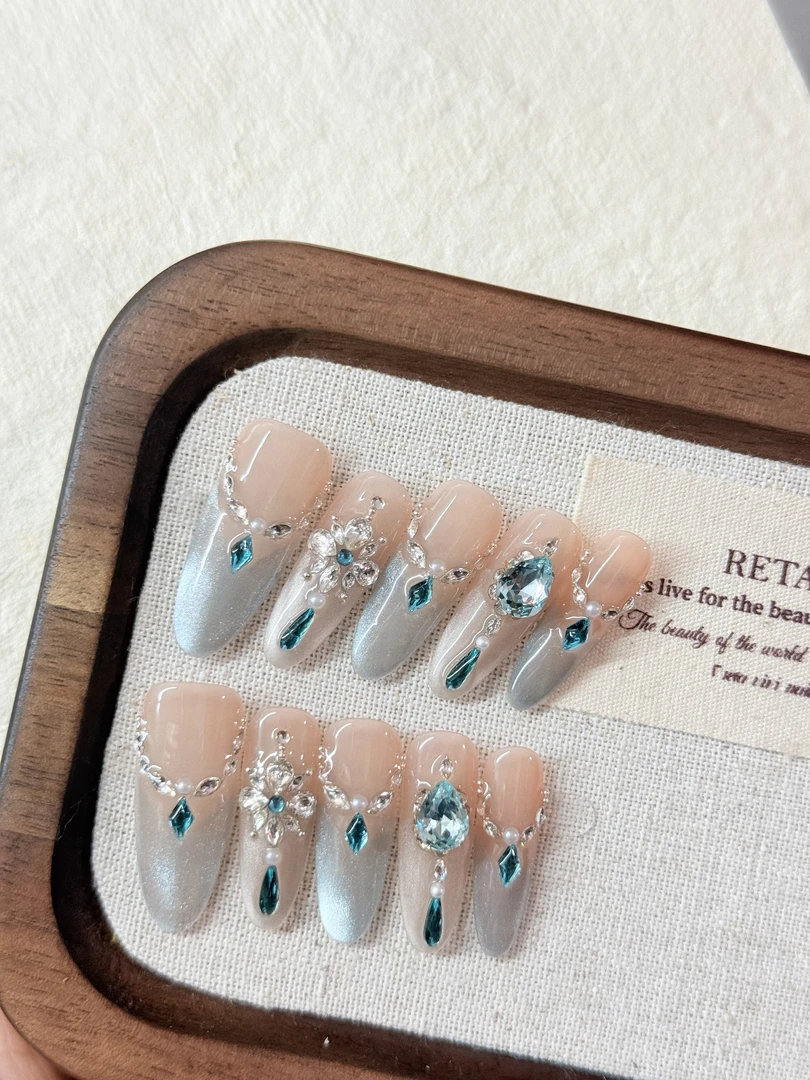 (春意穿戴甲)纯手工3.0赛里木湖满锆石