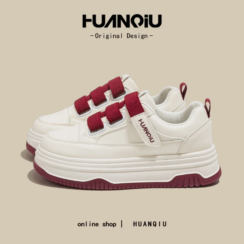 环球魔术贴小众百搭厚底小白鞋女2025今年新款网红休闲板鞋HC2556