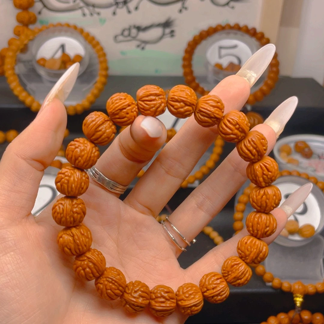 文玩核桃吊坠1.222222222222