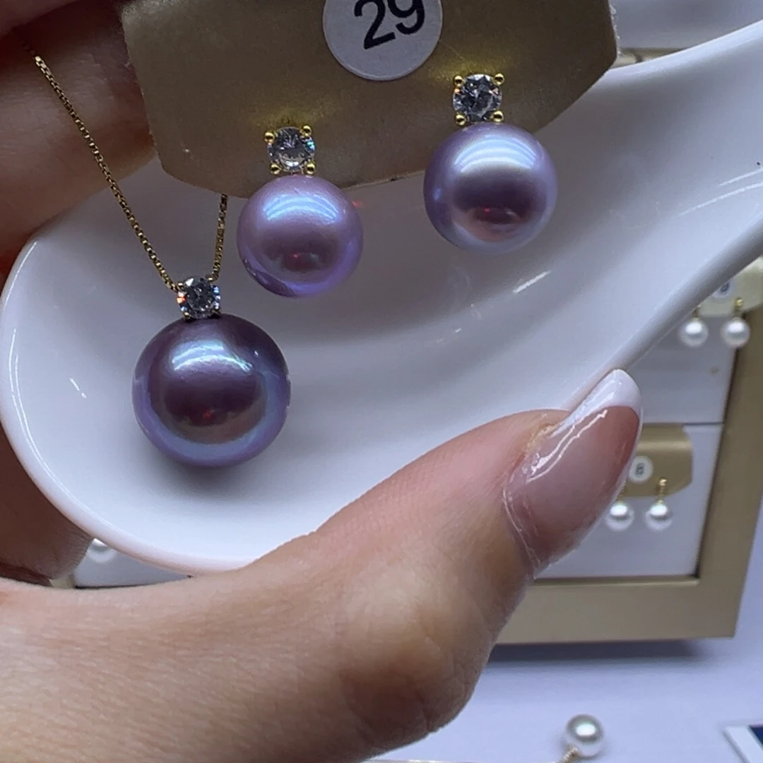 淡水珍珠18K金镶嵌吊坠(赠链)