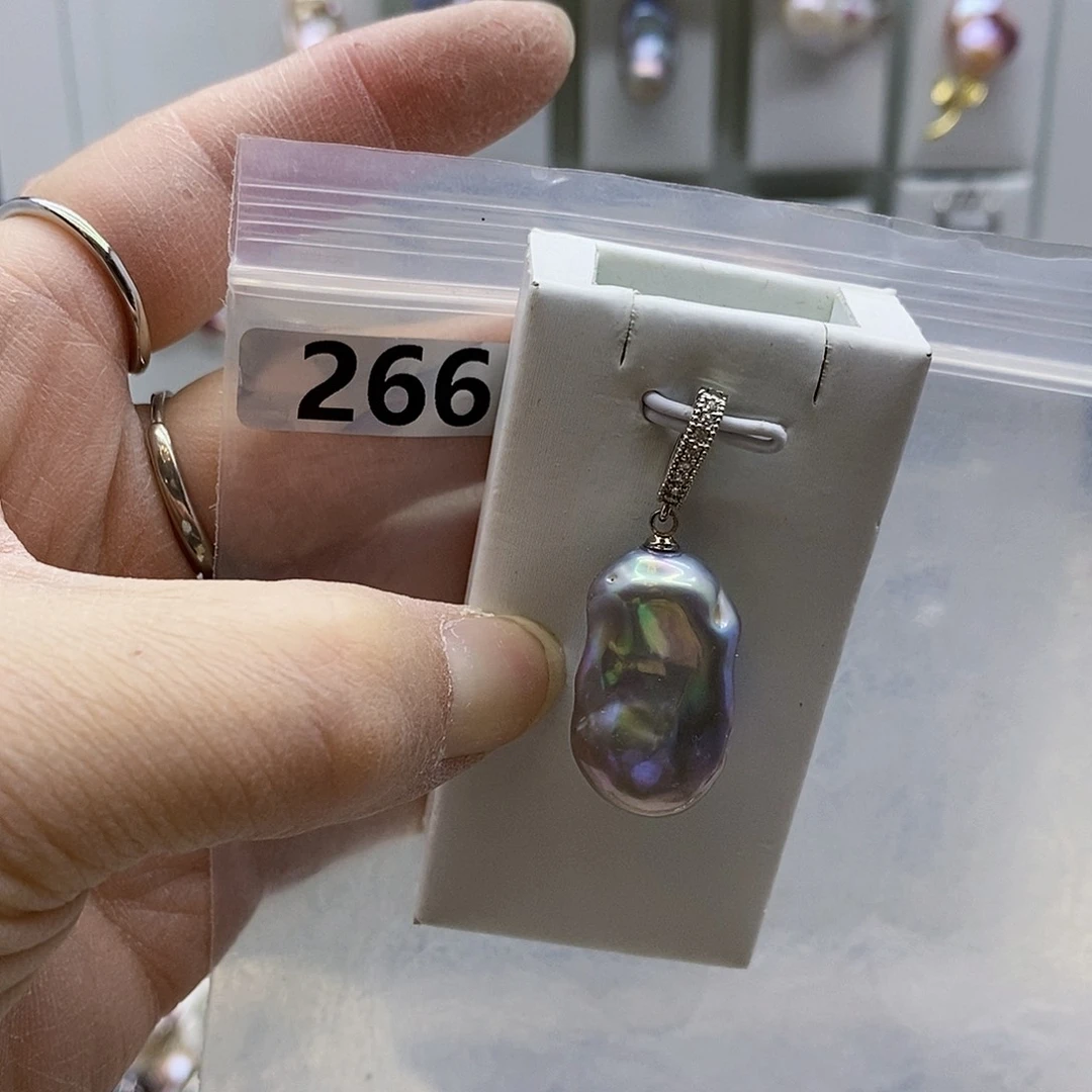 颈饰合金淡水珍珠