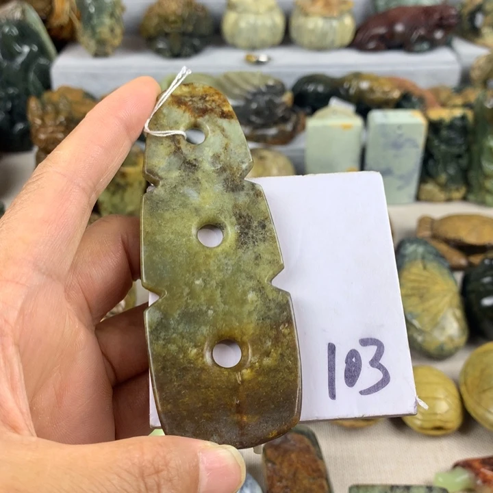 岫岩河磨玉（透闪石质玉）未镶嵌珠宝奇石