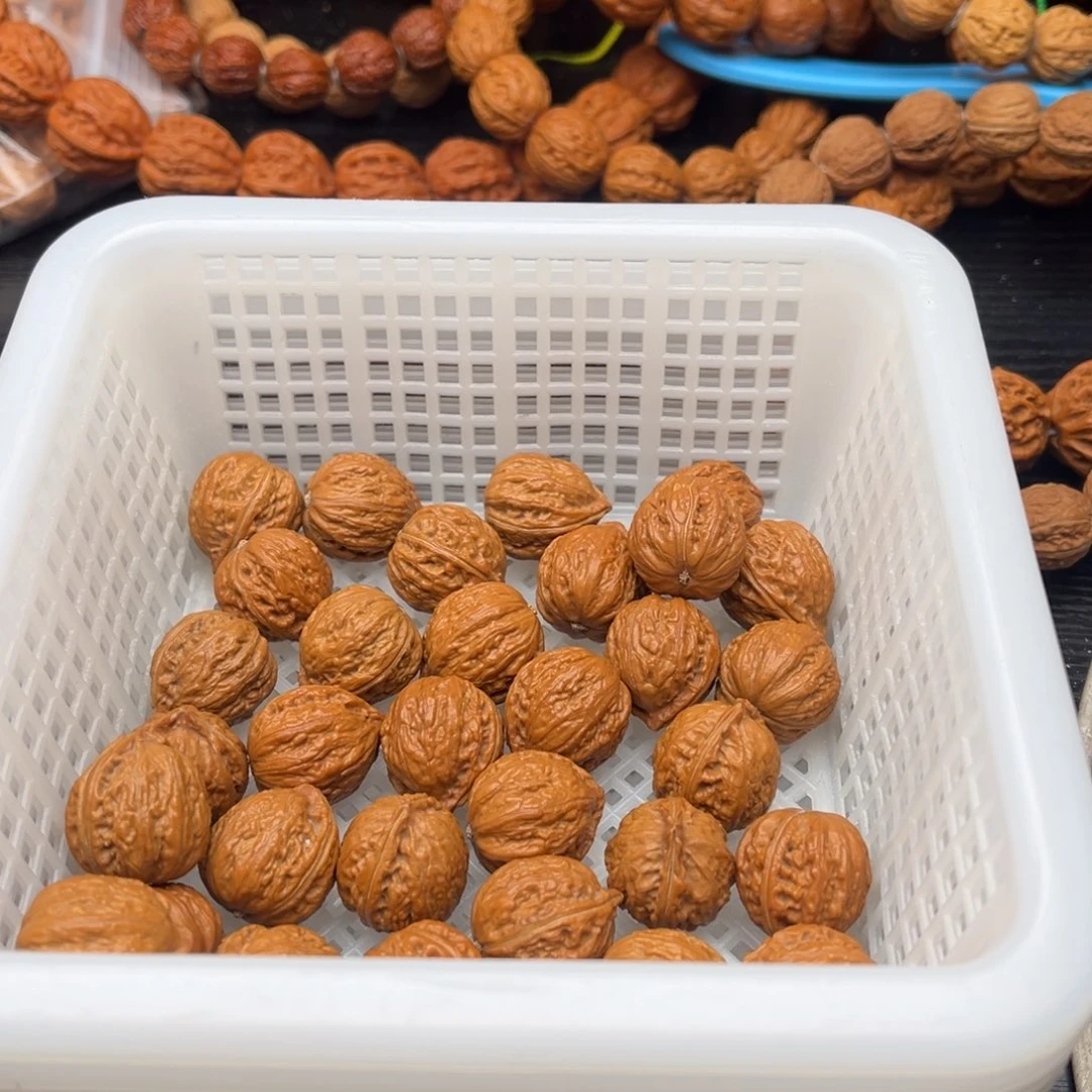 文玩核桃吊坠32粒定制打孔，定制商品不退不换