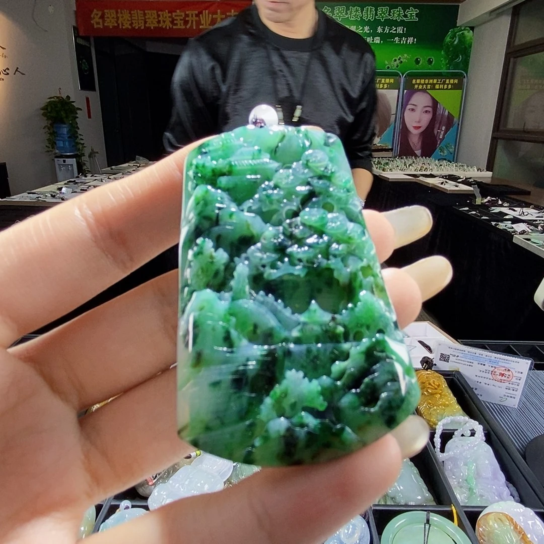 颈饰未镶嵌翡翠翡翠