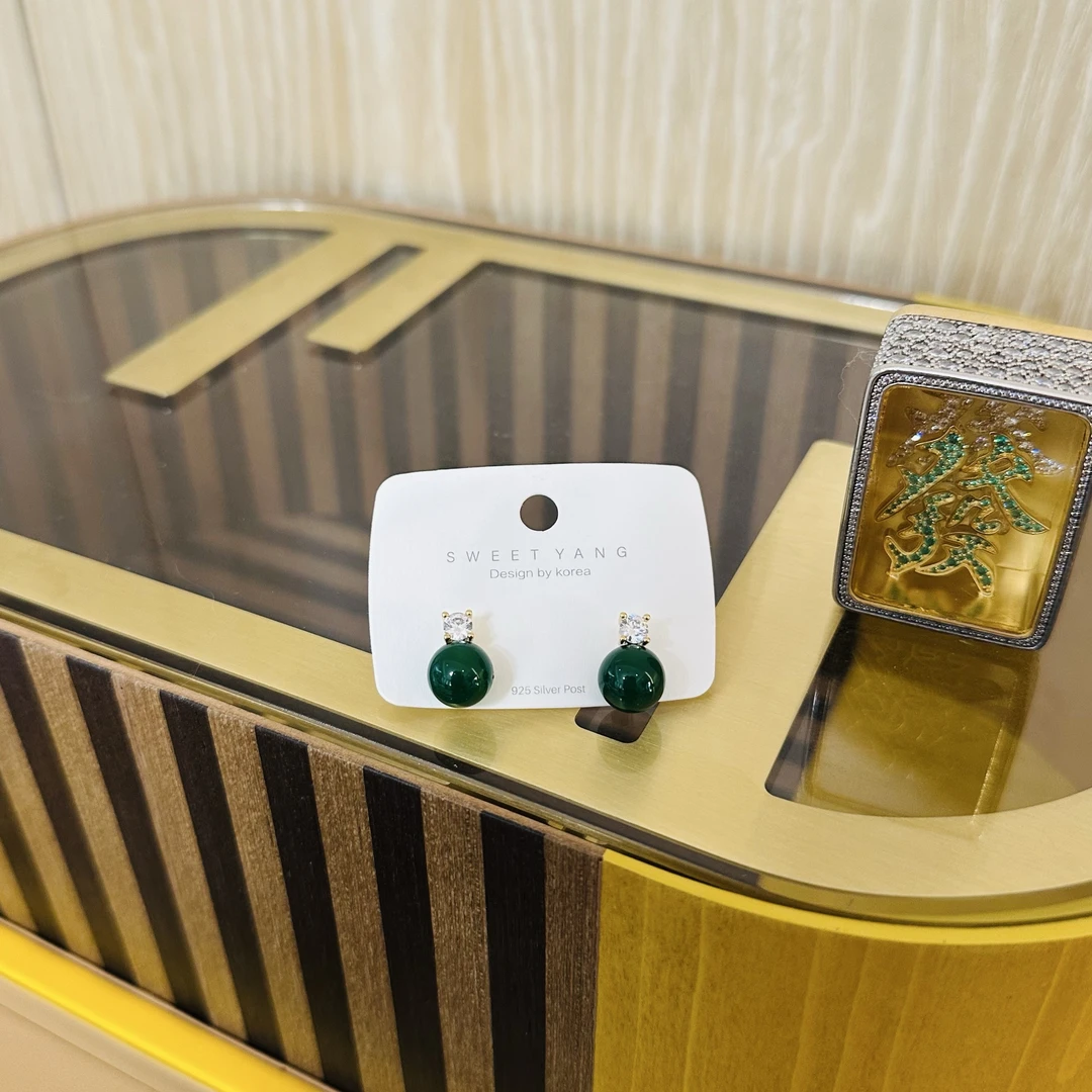 合金锆石耳饰 新中式豹美水钻绿珠耳钉-zyy322