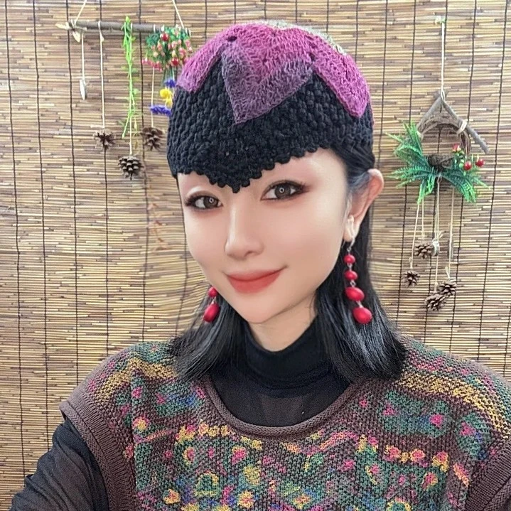 手工编织彩色枫叶美人尖帽子