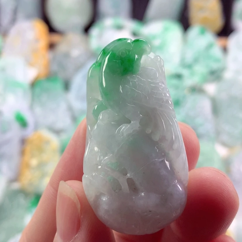 【闪购商品】翡翠吊坠(不含链)未镶嵌