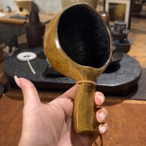 景德镇鱼和熊手工陶艺