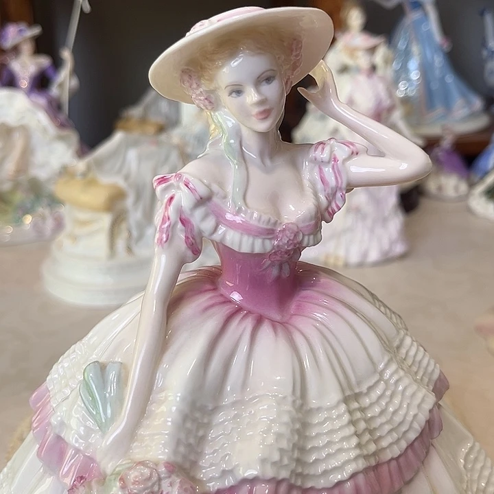 杯欧洲中古瓷器摆件