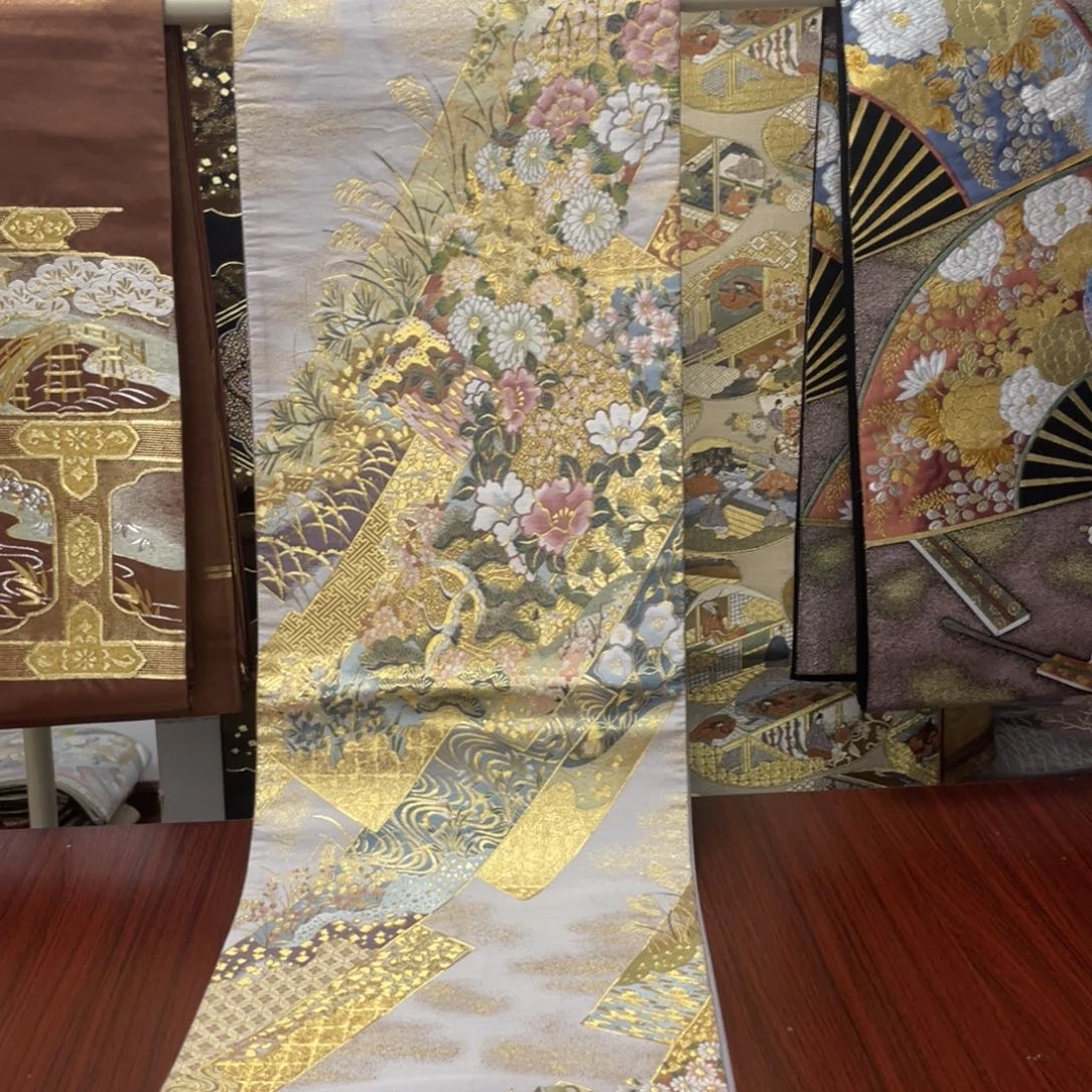 织绣草木染细密织