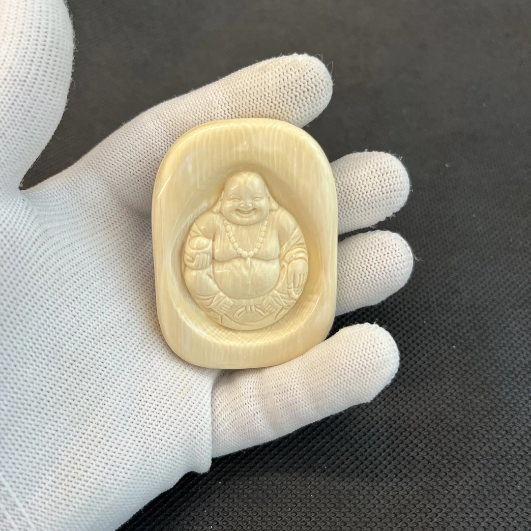 D00057 弥勒猛犸牙工艺品