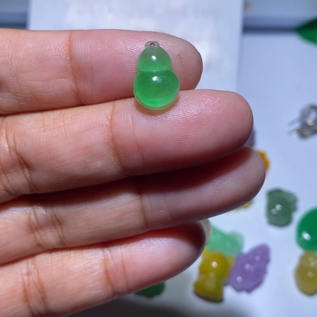 颈饰未镶嵌翡翠6****)