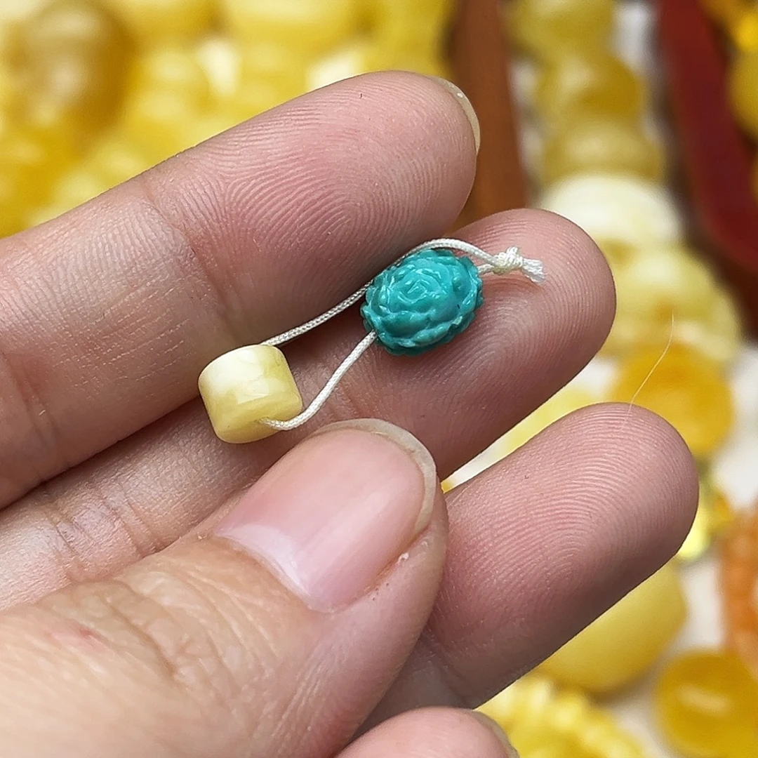 蜜蜡未镶嵌裸石天然