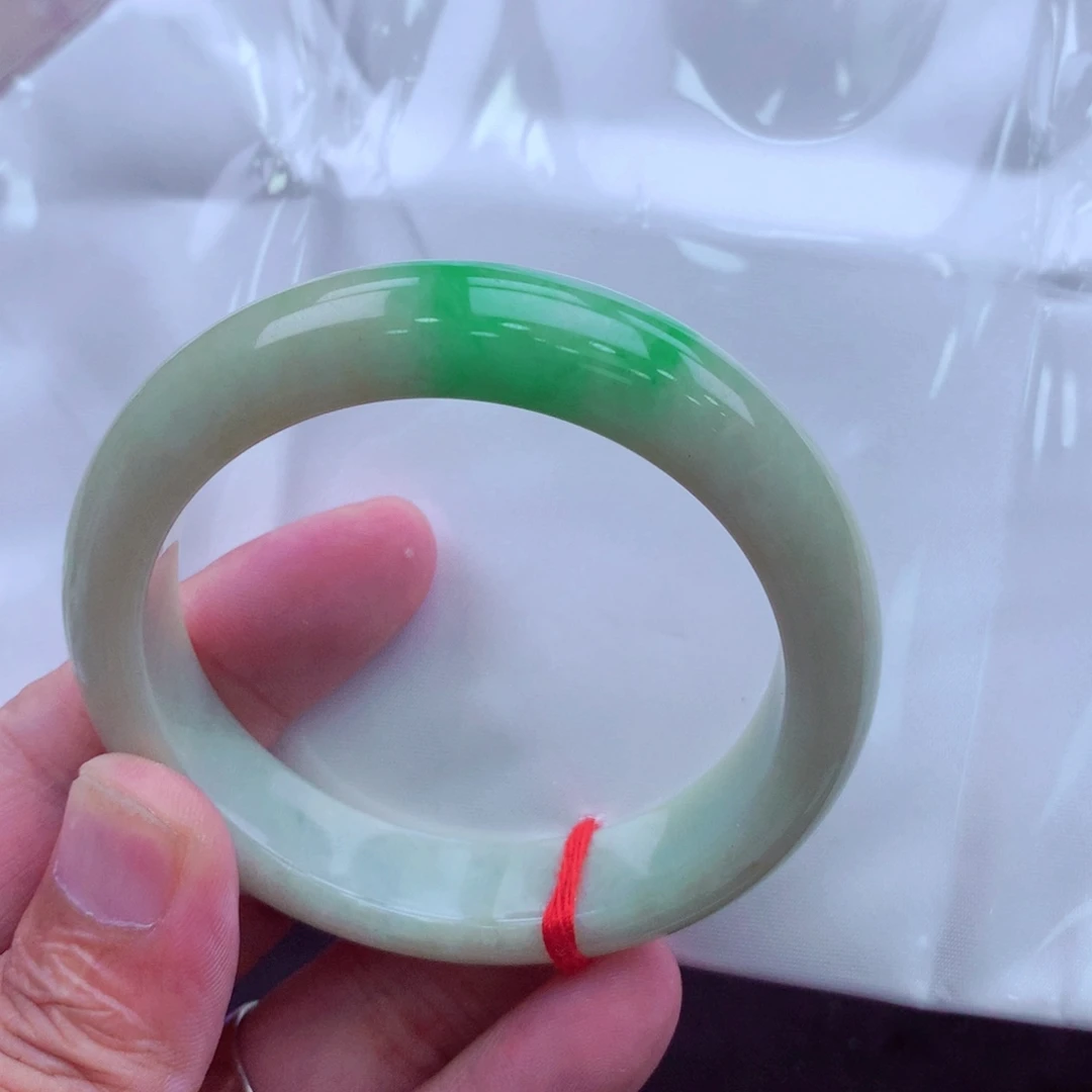 未镶嵌手镯翡翠翡翠