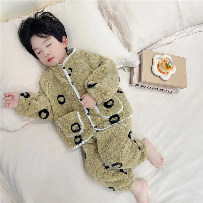 男童睡衣秋冬季法兰绒加厚珊瑚绒2025新款宝宝男孩保暖家居服套装
