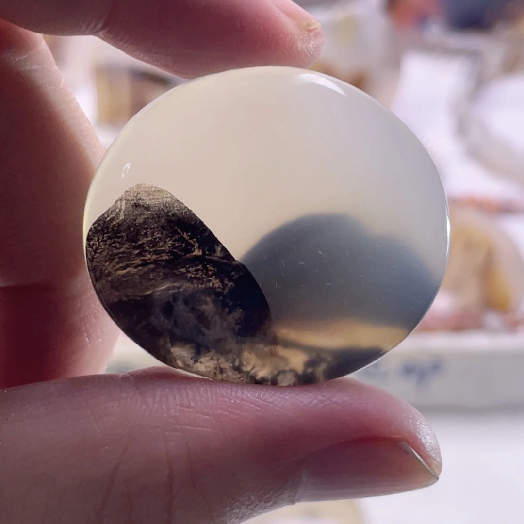 玛瑙/玉髓未镶嵌珠宝奇石