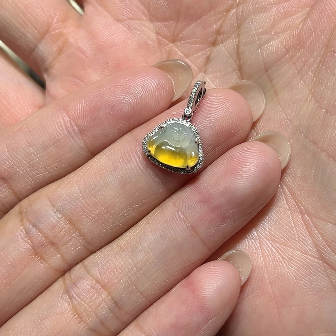 ****清翡翠18K金镶嵌颈饰