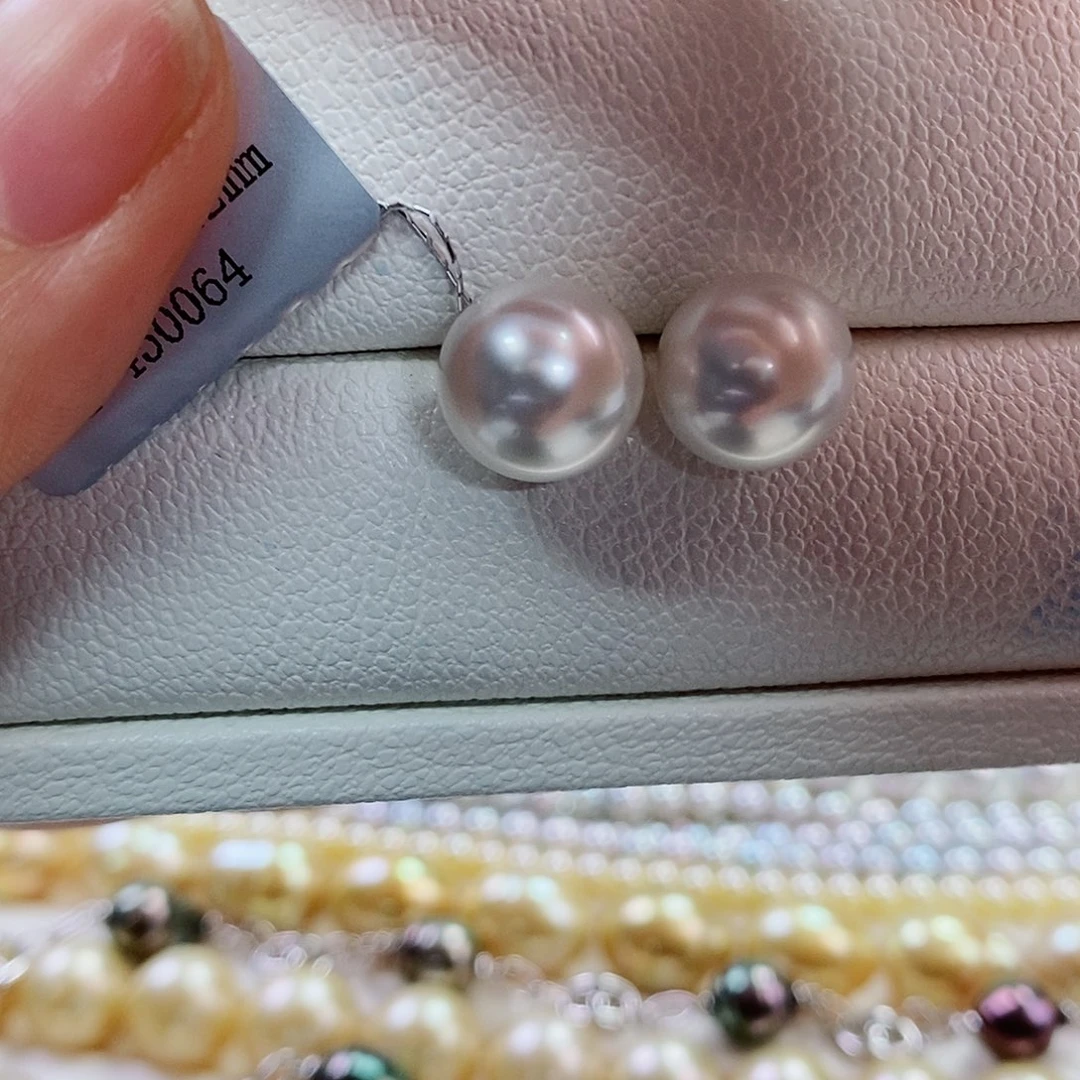 18K金镶嵌耳饰海水珍珠11-12