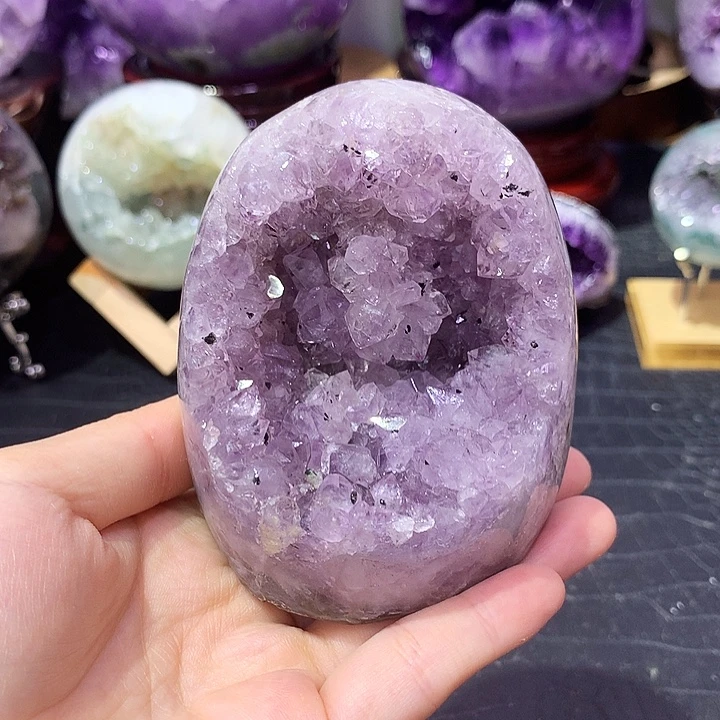 紫晶未镶嵌珠宝半成品