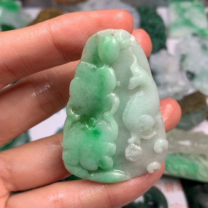 定制翡翠未镶嵌翡翠