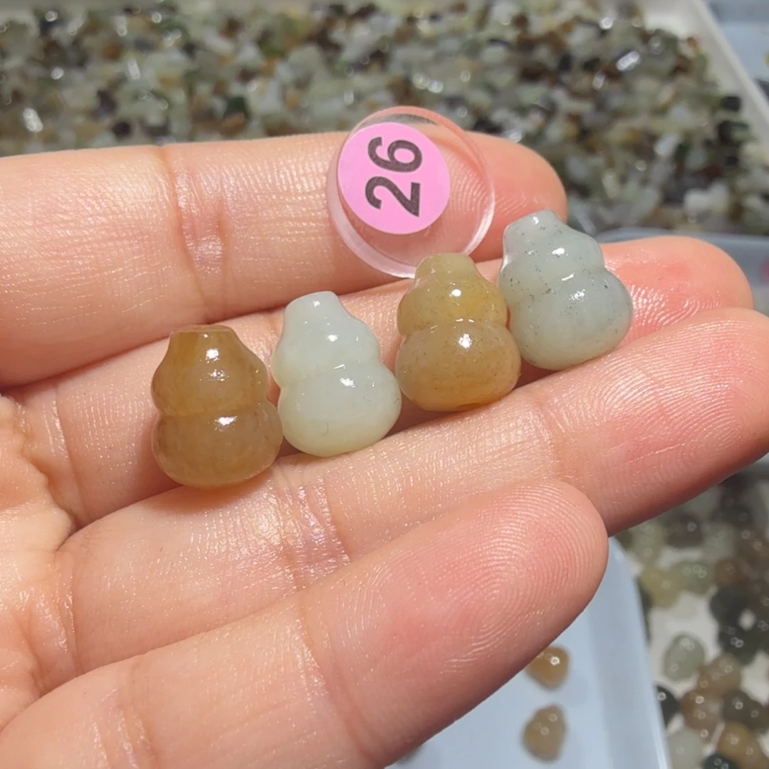 和田玉未镶嵌珠宝奇石