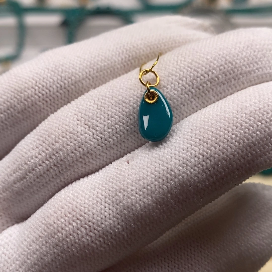 绿松石未镶嵌珠宝奇石随型侧挂6.9mm