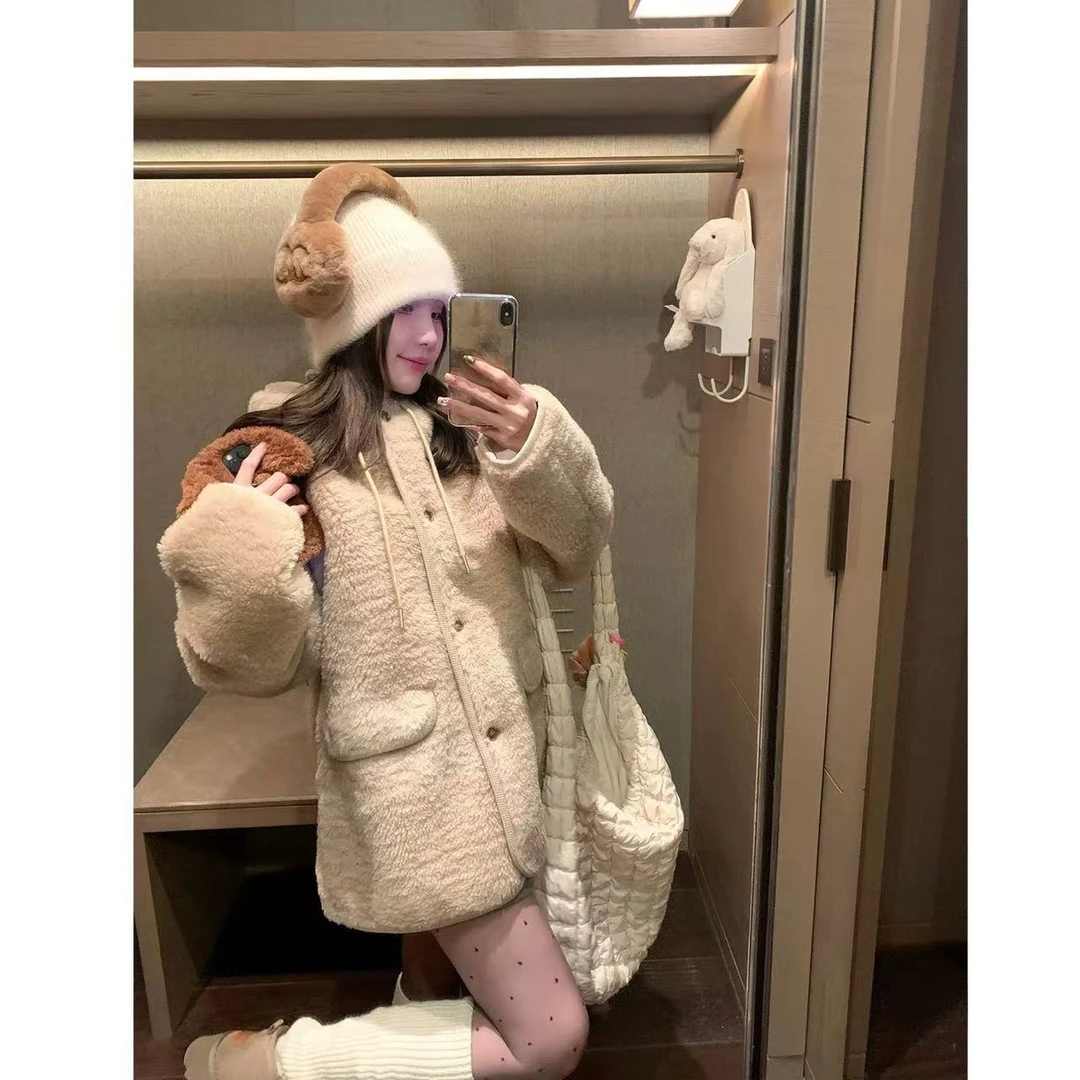 徐秋阳   米糕  百搭时尚休闲设计感显瘦显白毛毛外套12015