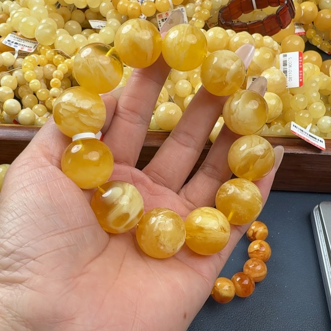 琥珀未镶嵌珠宝奇石