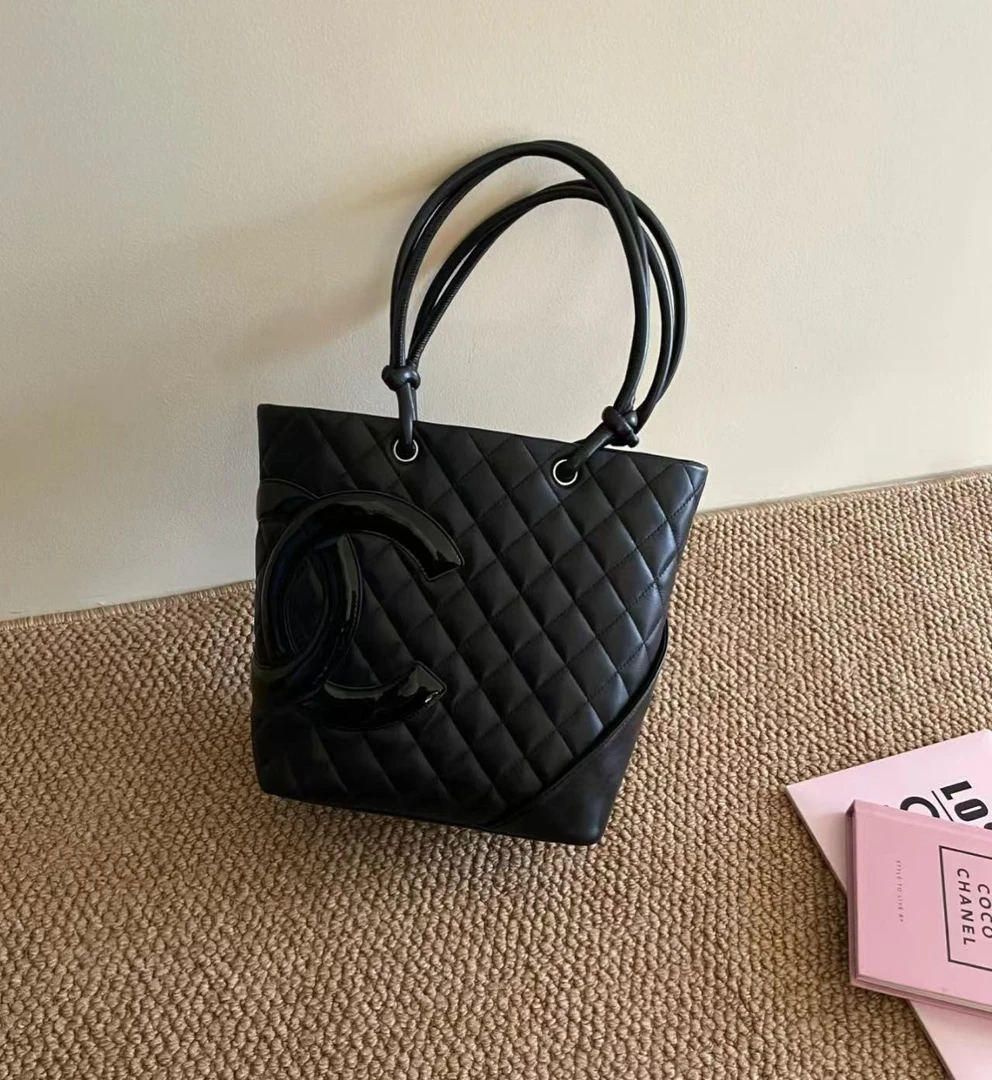 95新 Chanel/香奈儿 展会外场！黑色康鹏菜篮子包 mini