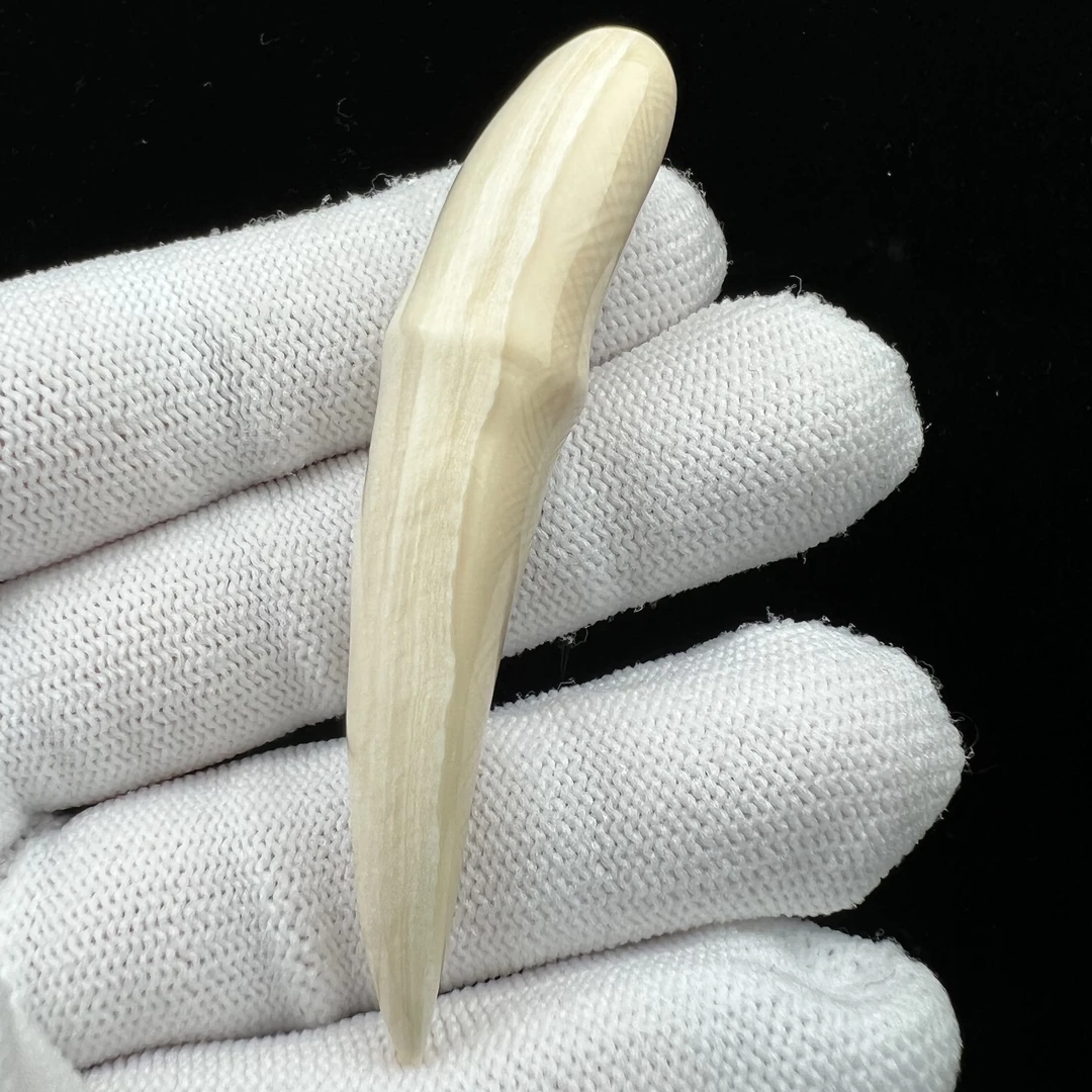 B1093天然猛犸牙 雕刻牙尖69.3mm 支持鉴定 假一罚四