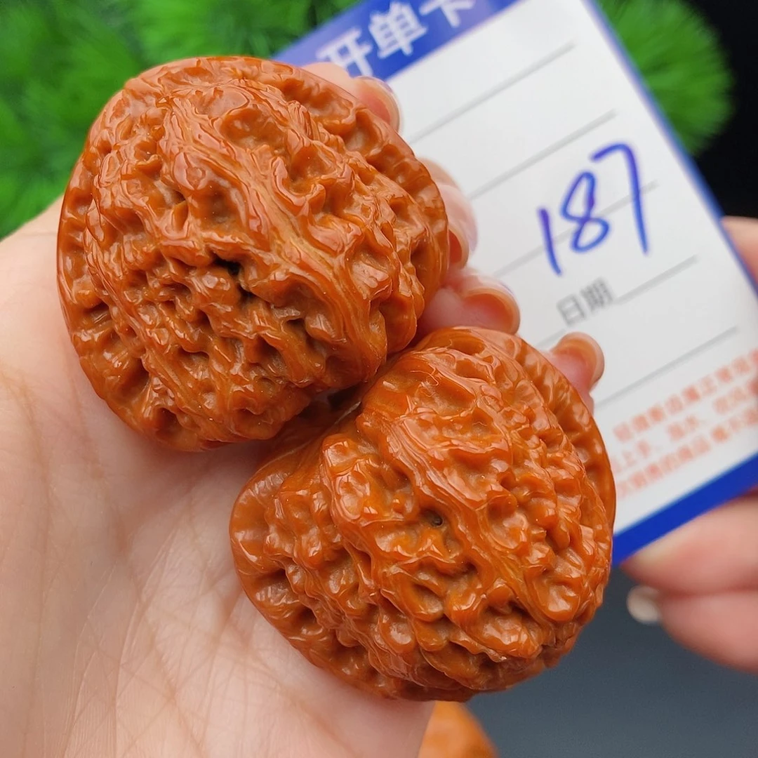 文玩核桃把件41三角白187