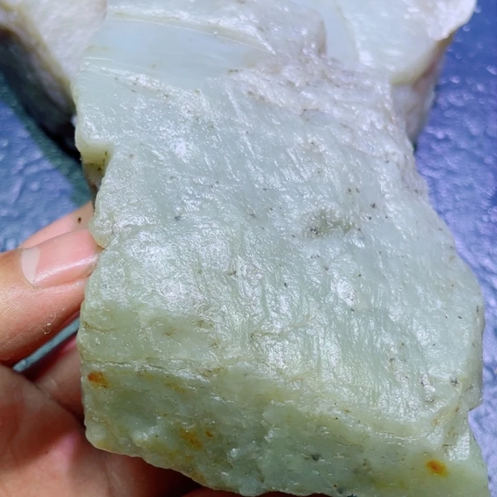 和田玉未镶嵌珠宝半成品