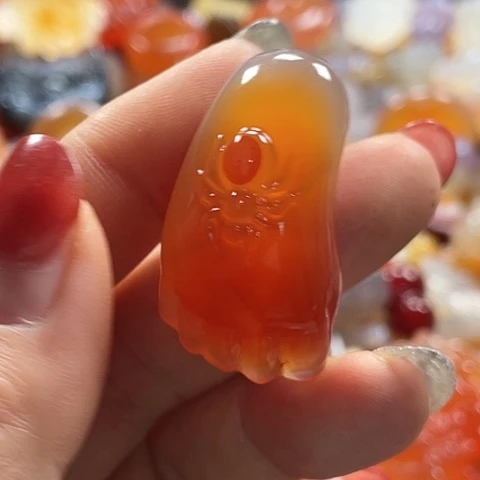 未镶嵌颈饰玛瑙/玉髓富**堂