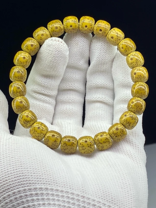 星月菩提9.7*8.8月朗星稀原生态顺白盘玩两个月