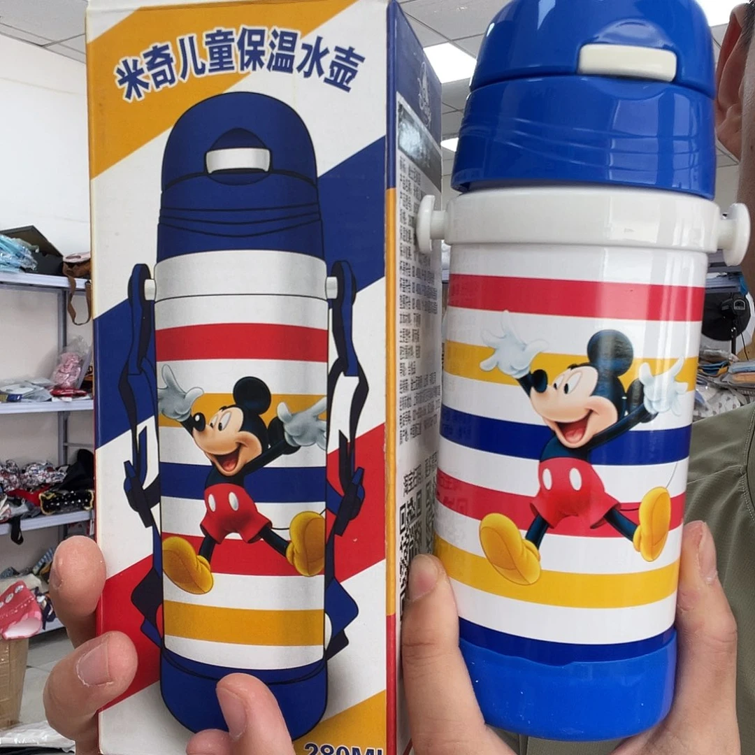 PU化妆包等各种产品