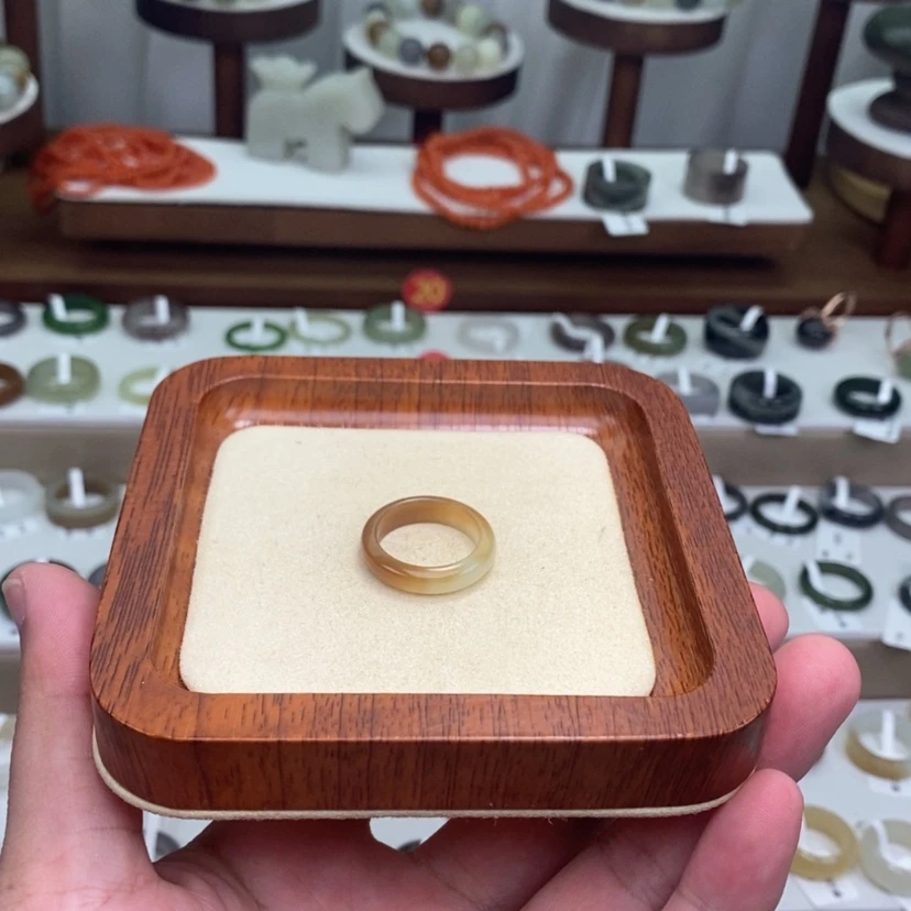 【闪购商品】未镶嵌戒指和田玉清仓特价港码11号。3