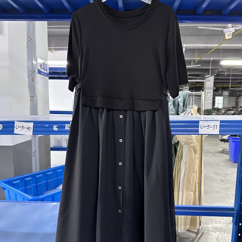 2025新款圆领针织拼接休闲气质文艺复古显瘦收腰短袖连衣裙