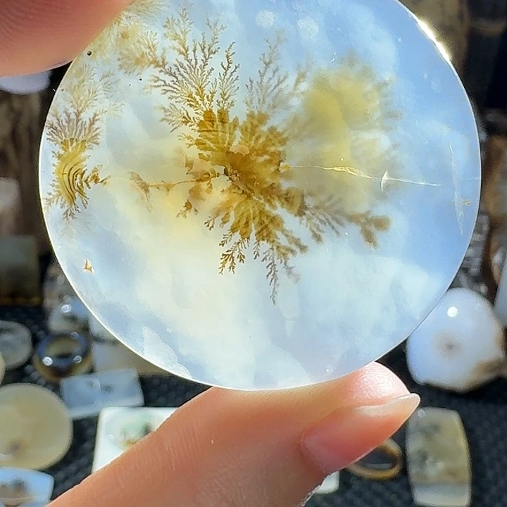 未镶嵌玛瑙/玉髓珠宝奇石
