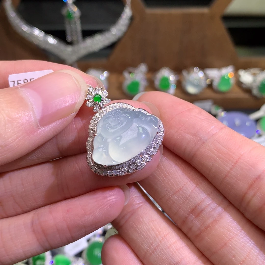 翡翠18K金镶嵌吊坠(不含链)