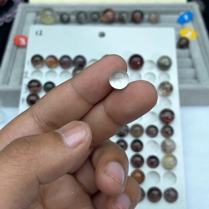 水晶单珠未镶嵌是*呀单珠