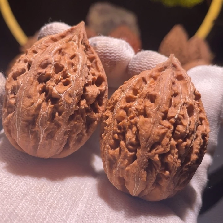 文玩核桃吊坠聚核财睿31