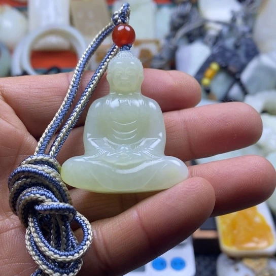 未镶嵌和田玉（糖玉）车挂阿*