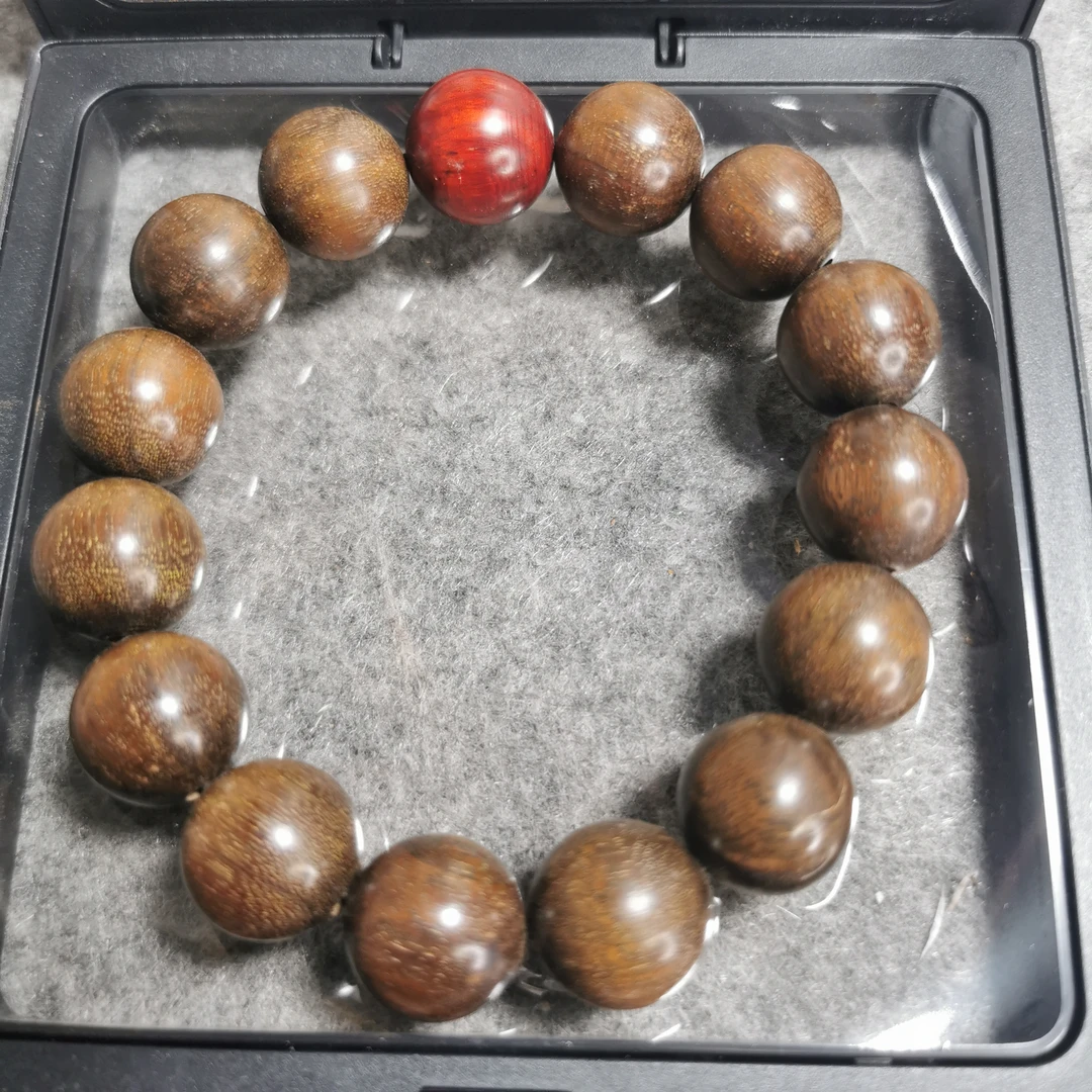 34，绿檀木加紫檀顶珠，卡15尺寸15颗精品无暇纯手工制作一物一拍