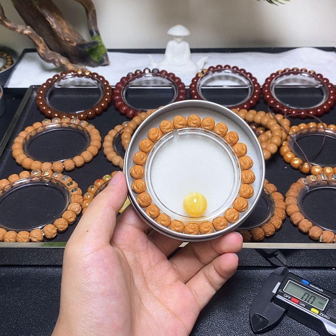 猴头核桃手串吞金兽尺寸10左右全品52号
