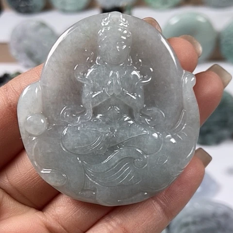 翡翠颈饰未镶嵌普贤菩萨福利
