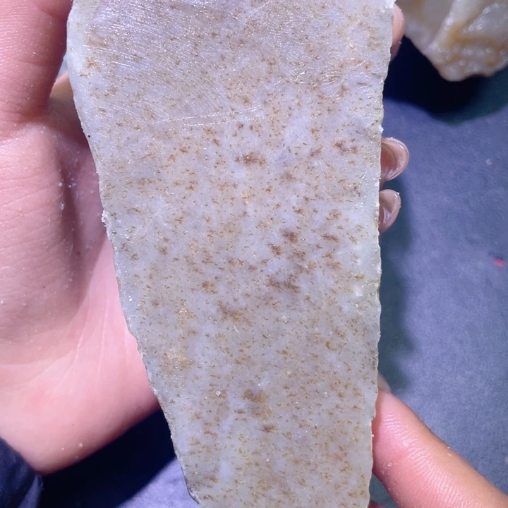 和田玉未镶嵌珠宝半成品